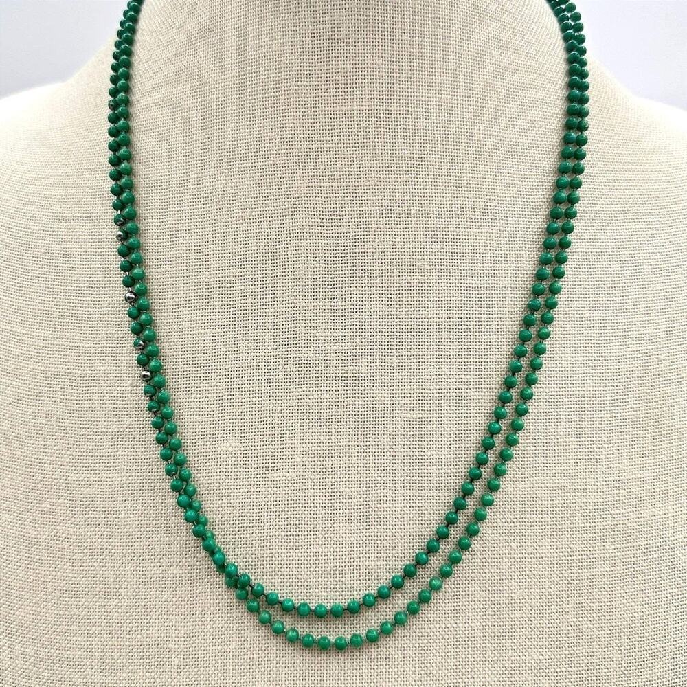 Vintage 90s Emerald Green Beaded Double Strand Necklace Handcrafted Mala Jewelry
